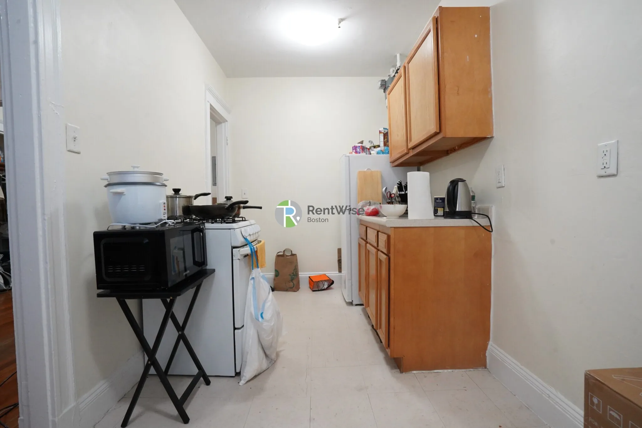 Studio bed, 1 bath apartment for rent at 1167 Boylston St Unit 11, Fenway — photo 6 of 23