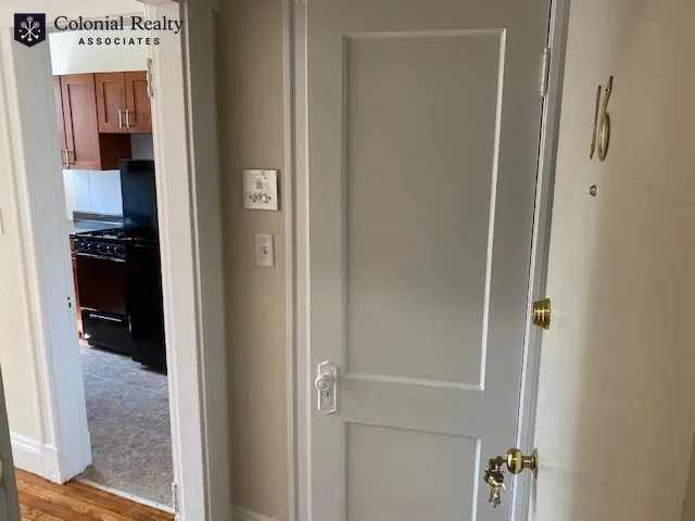 Studio bed, 1 bath apartment for rent at 1167 Boylston St Unit 16, Fenway — photo 5 of 14