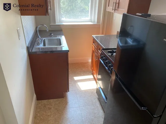 Studio bed, 1 bath apartment for rent at 1167 Boylston St Unit 16, Fenway — photo 9 of 14
