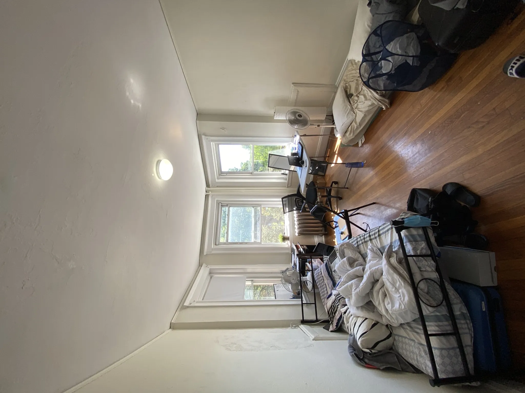1 bed, 1 bath apartment for rent at 1167 Boylston St Unit 17, Fenway — photo 2 of 4