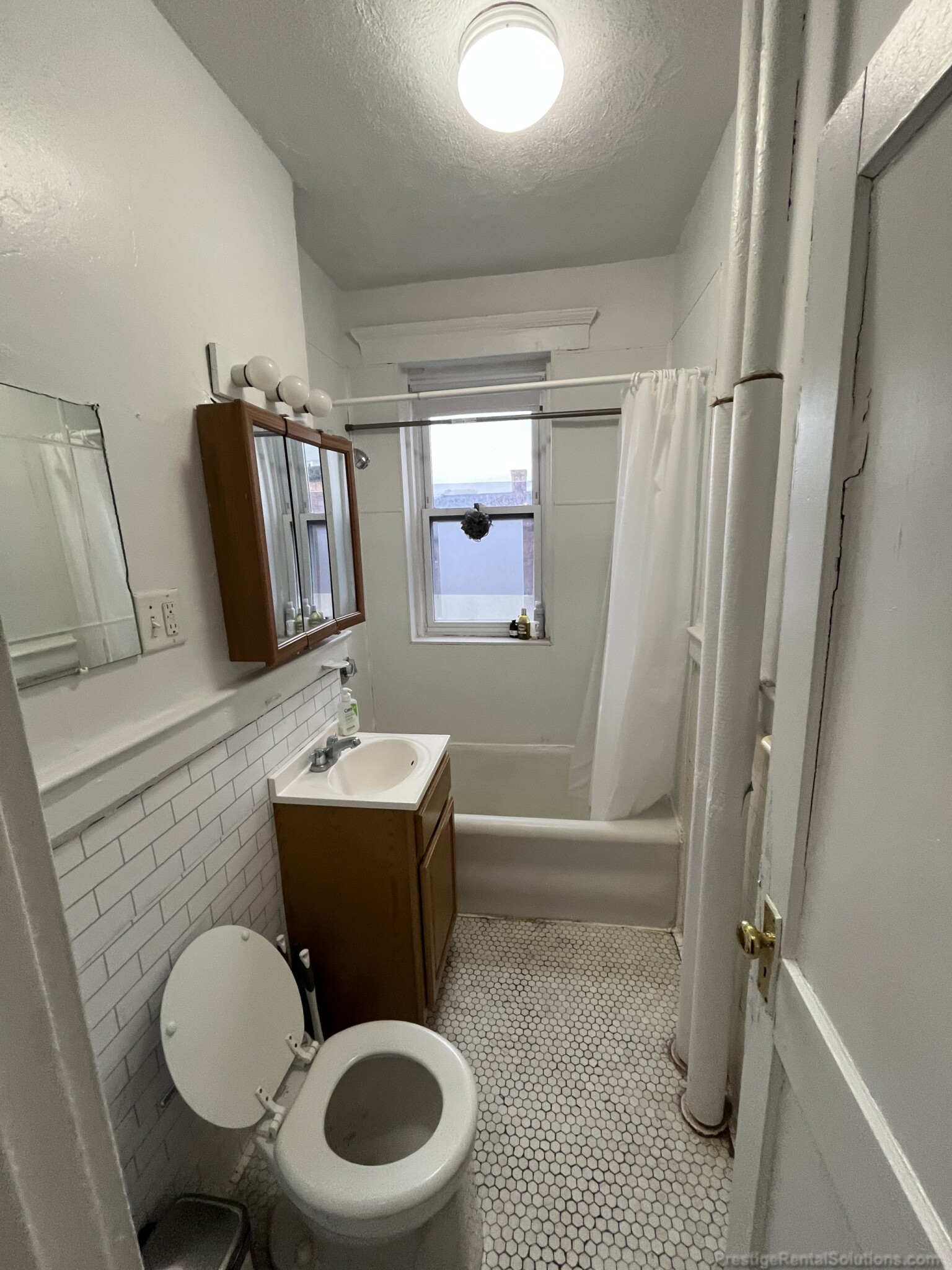 1 bed, 1 bath apartment for rent at 1167 Boylston St Unit 19, Fenway — photo 13 of 14