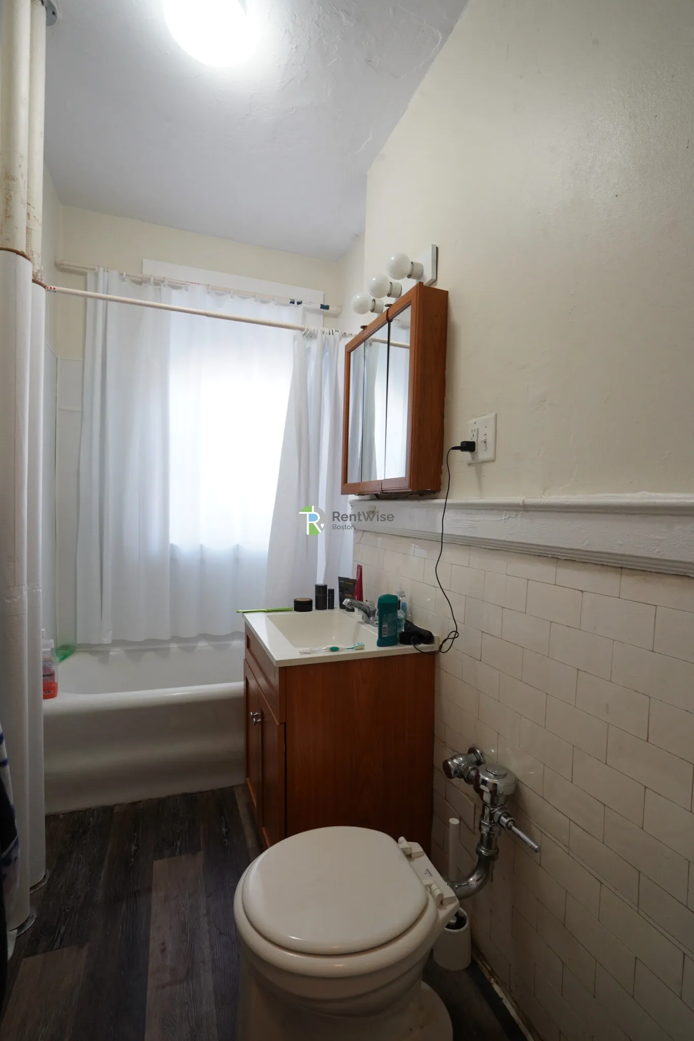 Studio bed, 1 bath apartment for rent at 1167 Boylston St Unit 26, Fenway — photo 11 of 15