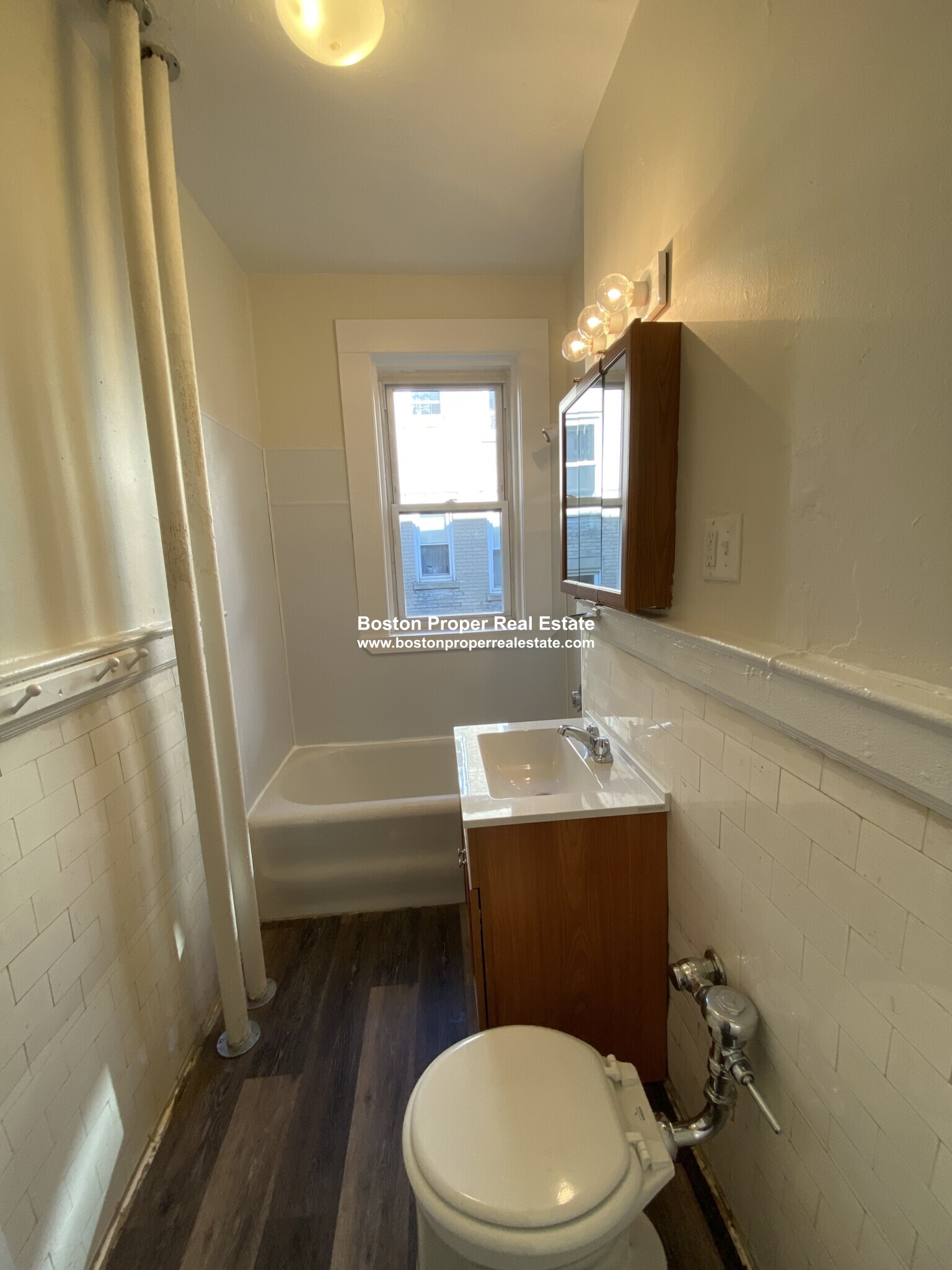 Studio bed, 1 bath apartment for rent at 1167 Boylston St Unit 26, Fenway — photo 5 of 6
