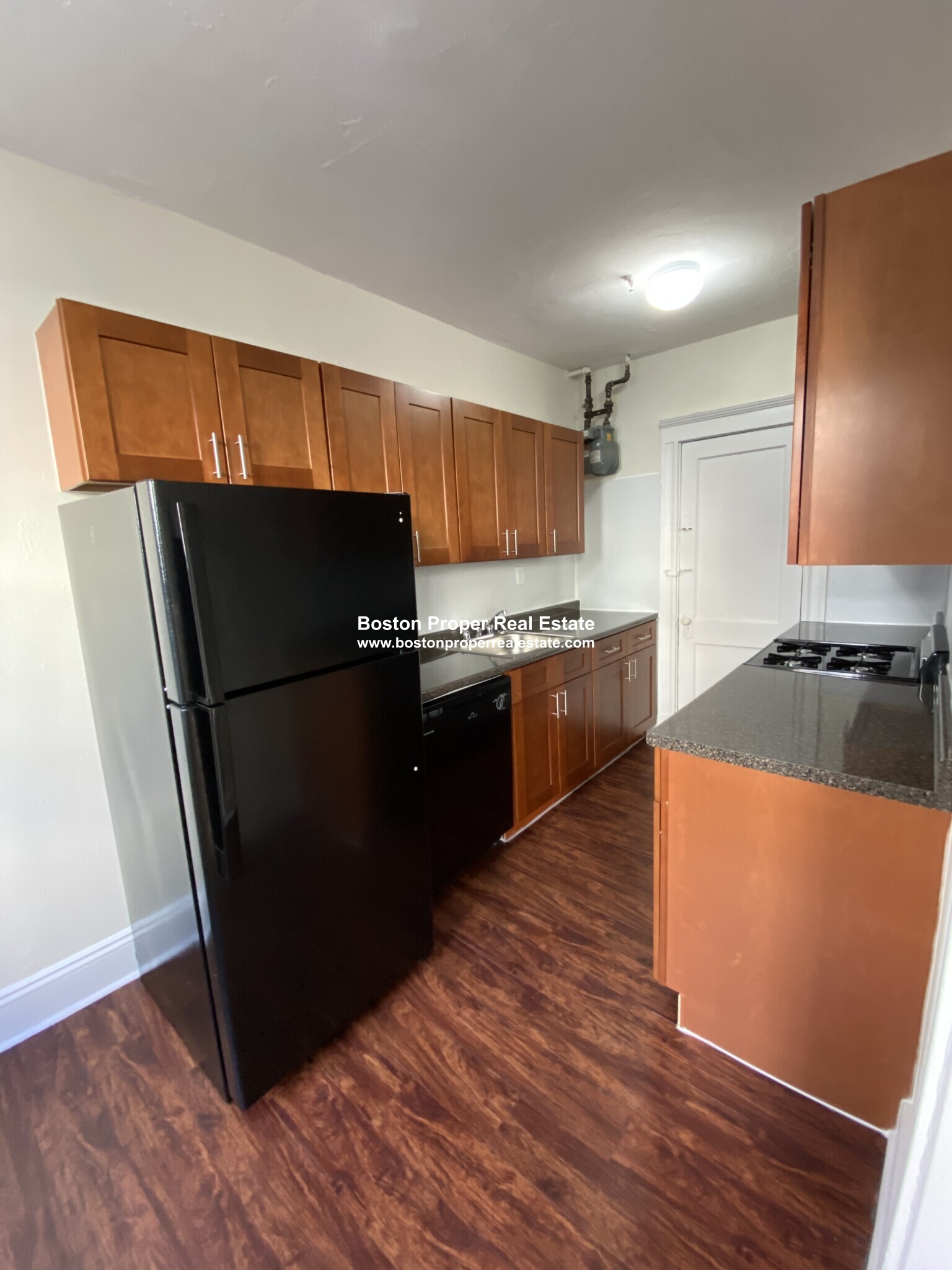 Studio bed, 1 bath apartment for rent at 1167 Boylston St Unit 26, Fenway — photo 4 of 6