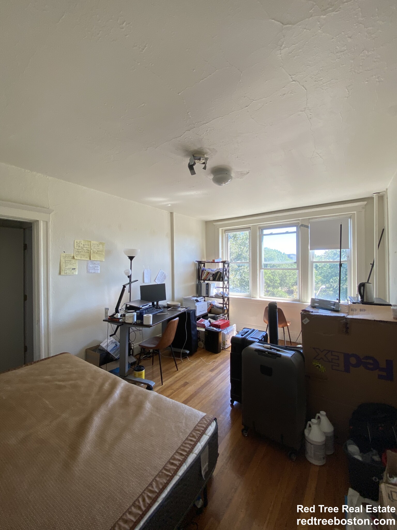 Studio bed, 1 bath apartment for rent at 1167 Boylston St Unit 32, Fenway — photo 1 of 9