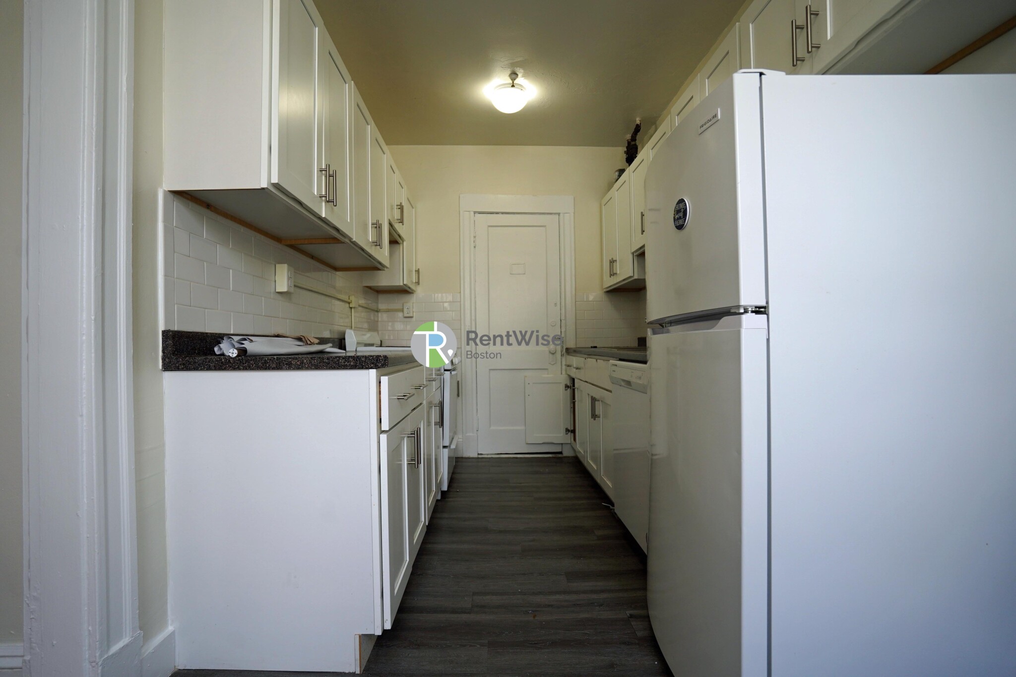 1 bed, 1 bath apartment for rent at 1167 Boylston St Unit 33, Fenway — photo 5 of 15