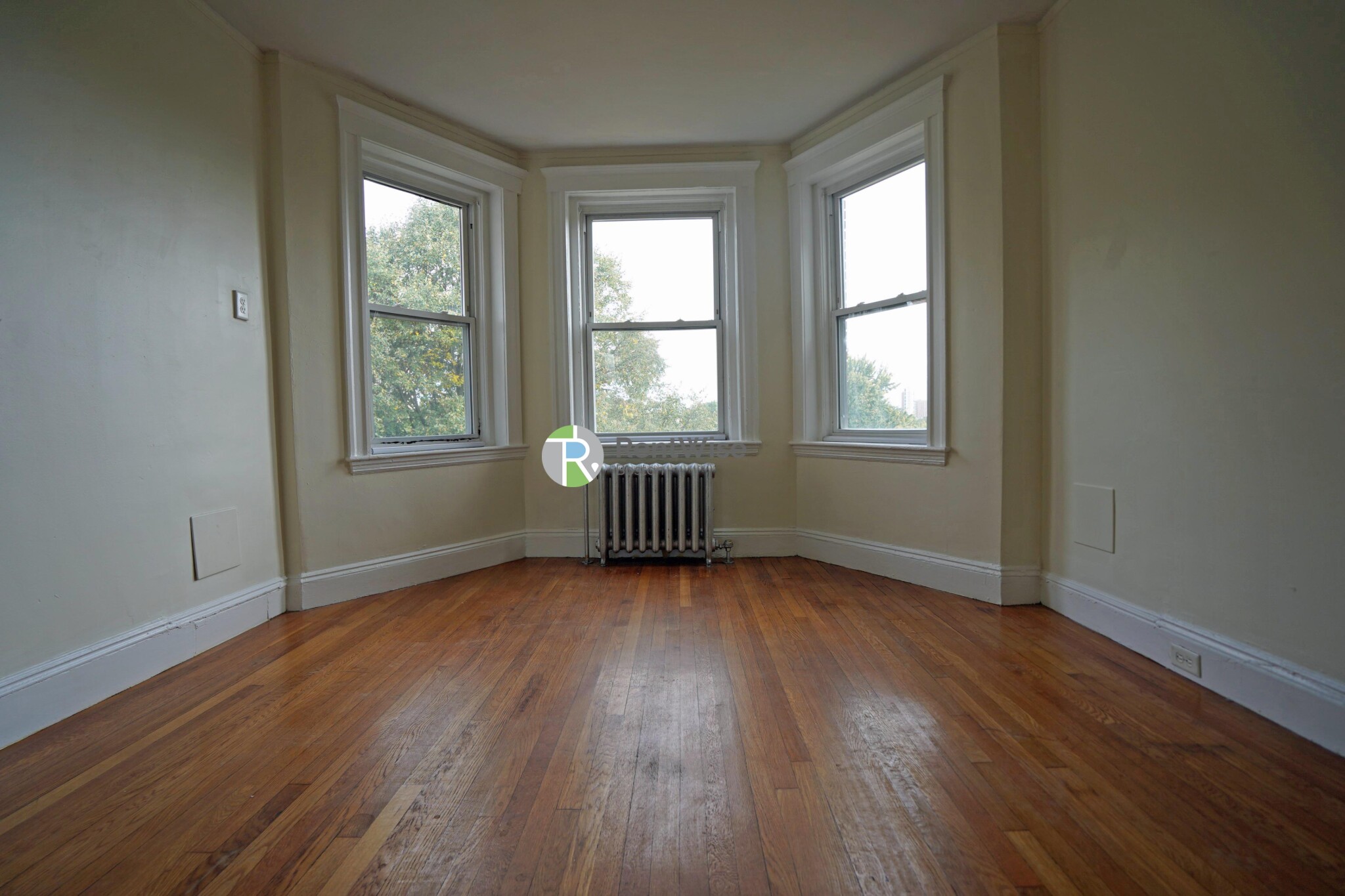 1 bed, 1 bath apartment for rent at 1167 Boylston St Unit 33, Fenway — photo 9 of 15