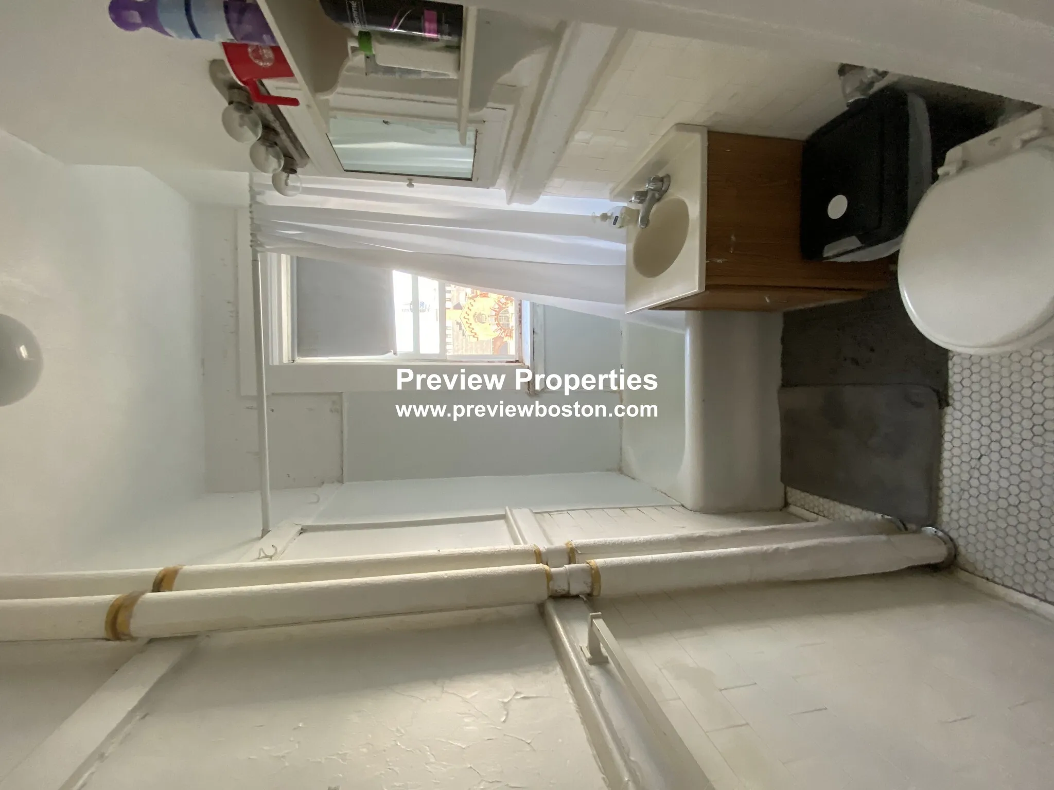 1 bed, 1 bath apartment for rent at 1167 Boylston St Unit 37P, Fenway — photo 4 of 5