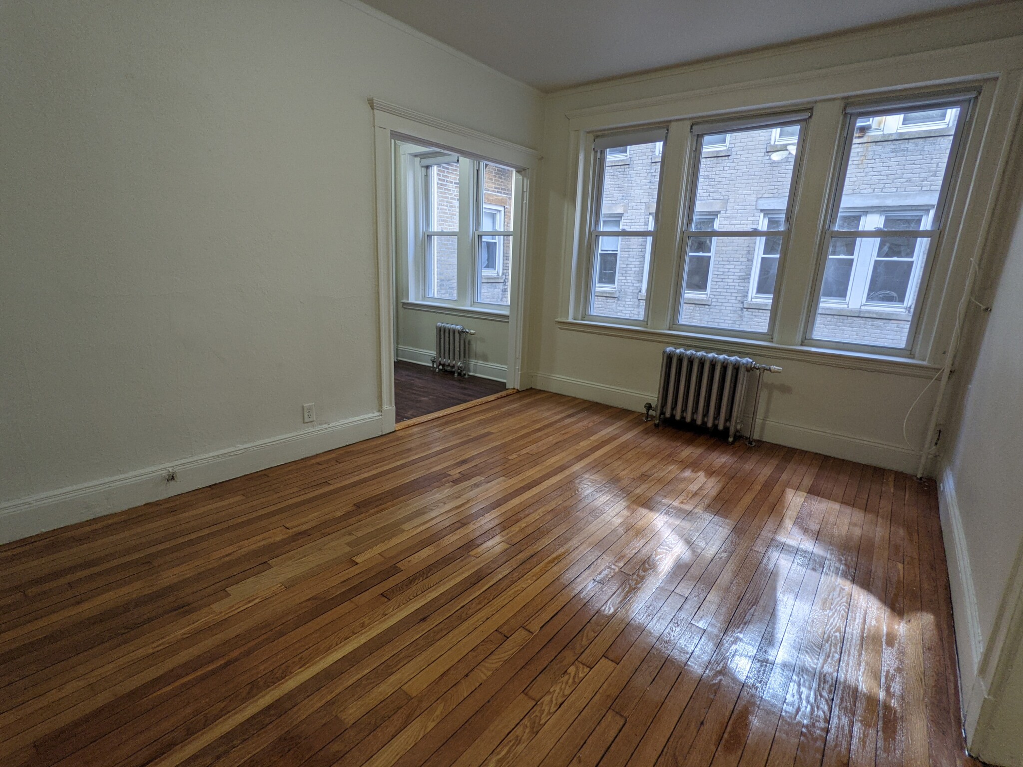 1 bed, 1 bath apartment for rent at 1167 Boylston St Unit 6, Fenway — photo 1 of 8