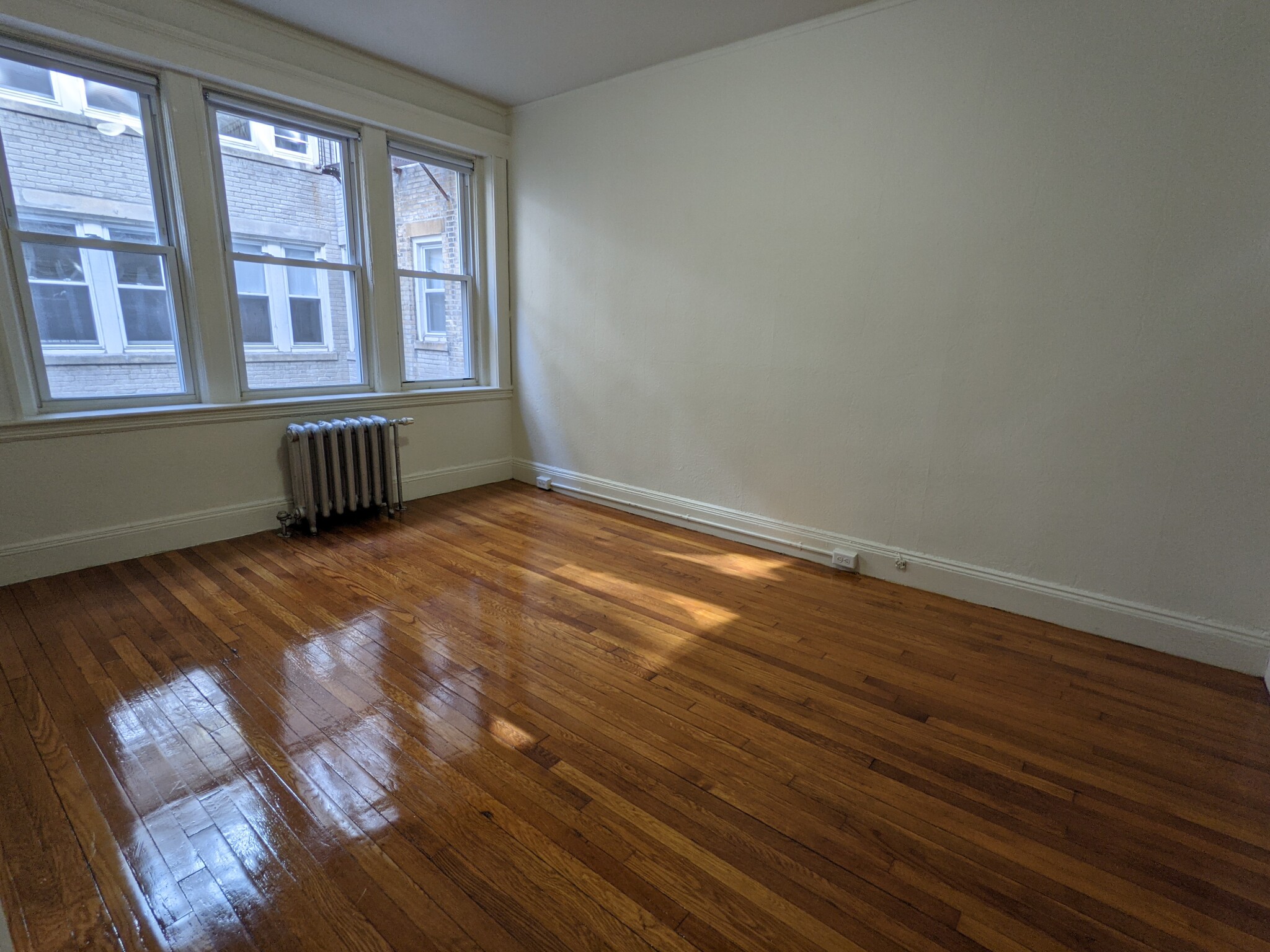 1 bed, 1 bath apartment for rent at 1167 Boylston St Unit 6, Fenway — photo 6 of 8