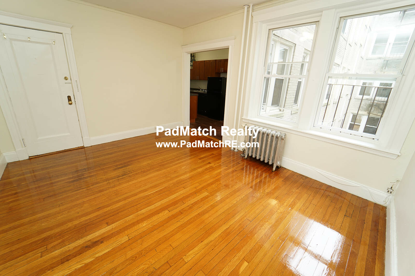 1 bed, 1 bath apartment for rent at 1167 Boylston St Unit 8, Fenway — photo 2 of 17