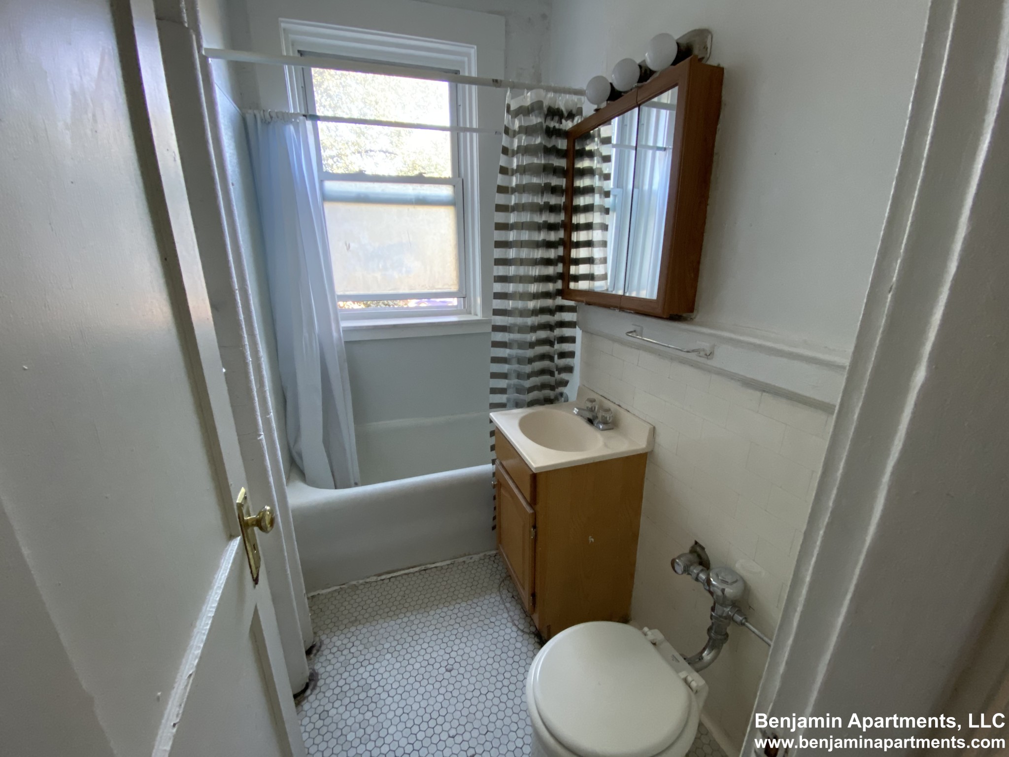 1 bed, 1 bath apartment for rent at 1167 Boylston St Unit 8A, Fenway — photo 6 of 6