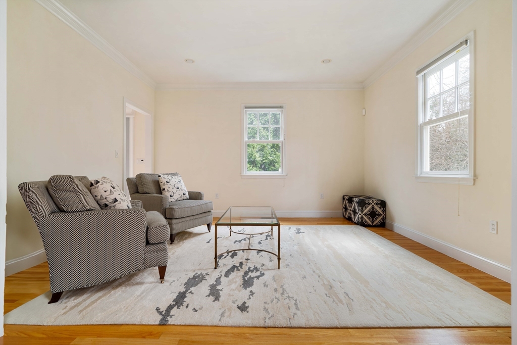 4 bed, 3 bath apartment for rent at 117-1 Florence St Unit 0, Chestnut Hill — photo 11 of 17