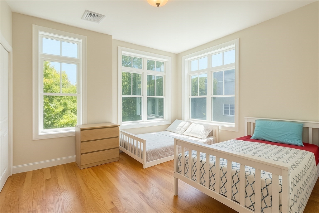 3 bed, 2 bath apartment for rent at 117-135 Harvey St Unit 119, North Cambridge — photo 13 of 35
