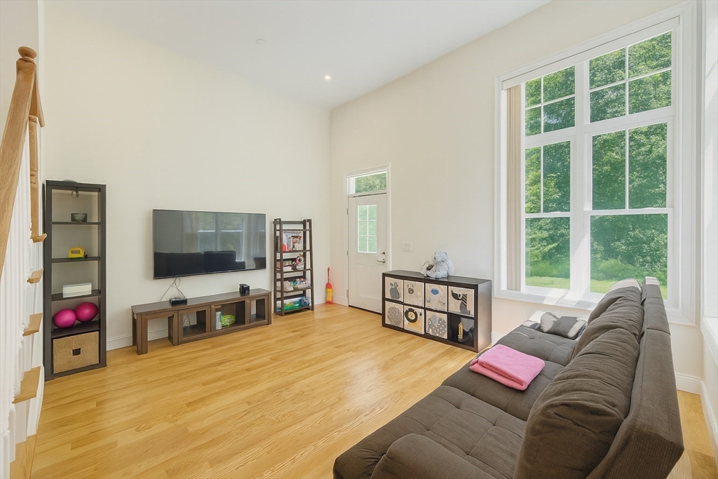 3 bed, 2 bath apartment for rent at 117-135 Harvey St Unit 119, North Cambridge — photo 4 of 35
