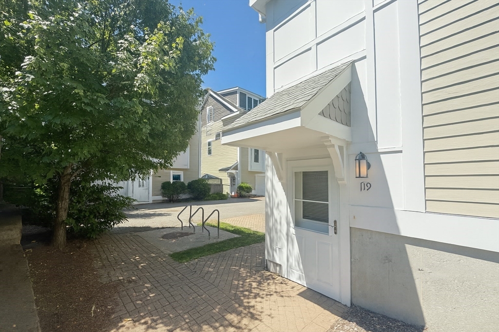 3 bed, 2 bath apartment for rent at 117-135 Harvey St Unit 119, North Cambridge — photo 28 of 35