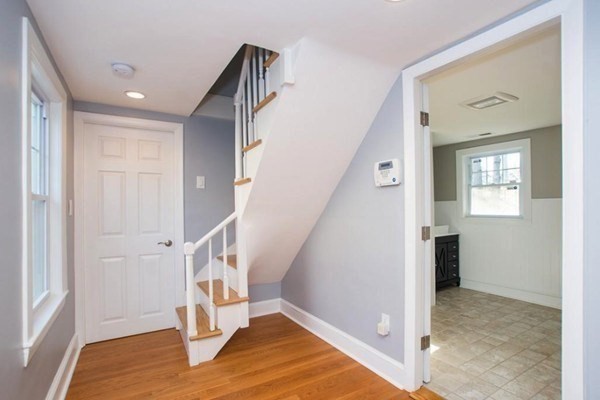 4 bed, 2 bath apartment for rent at 117-2 Gore St Unit 117-2, Cambridge — photo 7 of 13