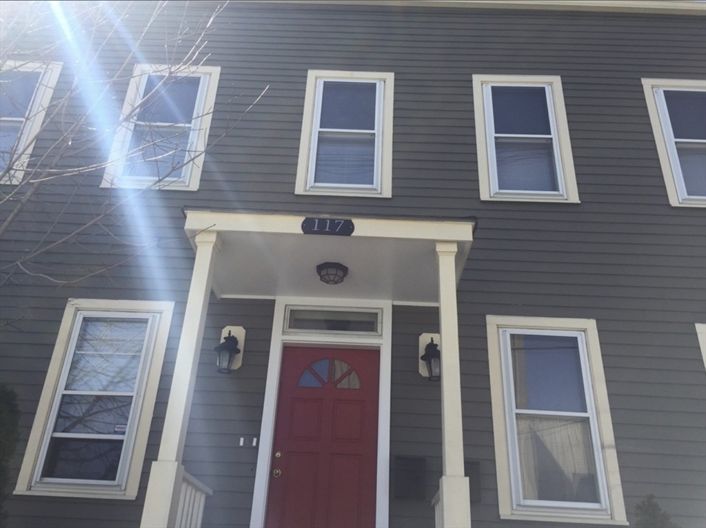 3 bed, 1 bath apartment for rent at 117 Addison St Unit 2, East Boston — photo 17 of 18