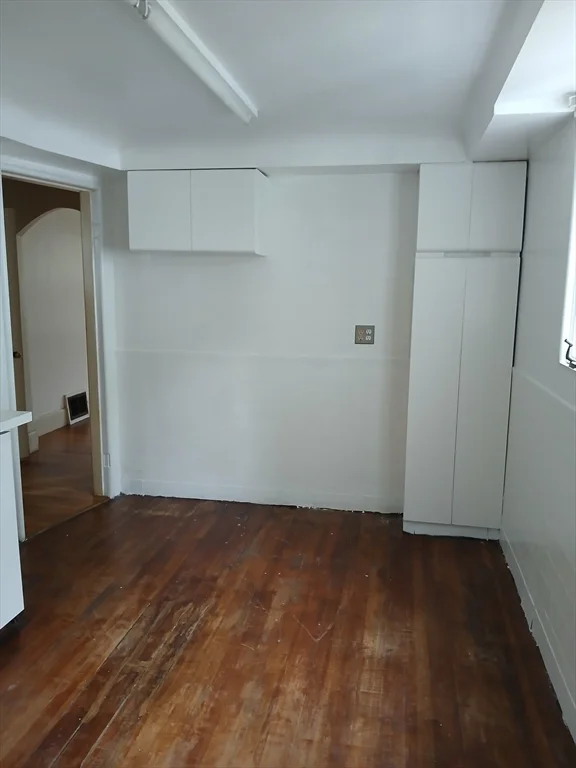 1 bed, 1 bath apartment for rent at 117 Auburn St Unit 1, Medford — photo 14 of 20