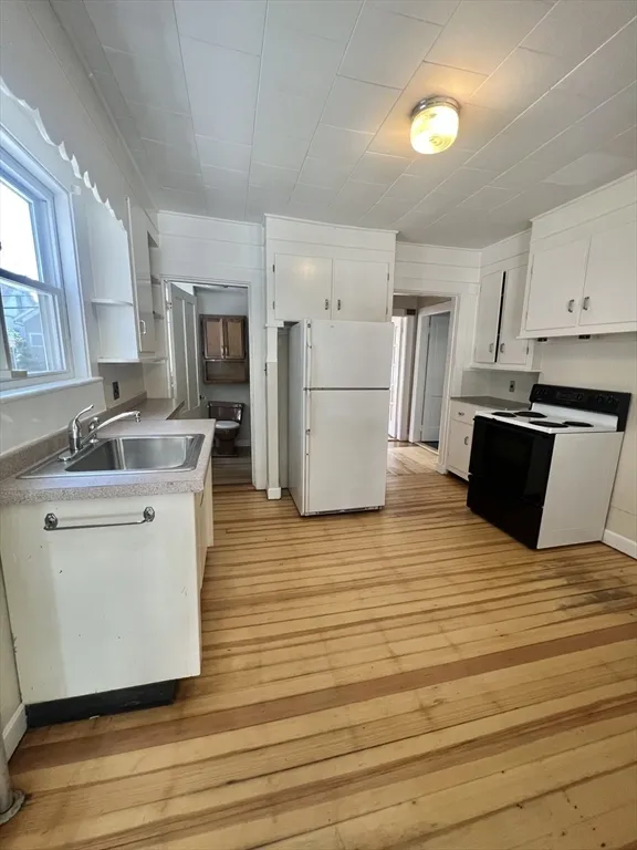 1 bed, 1 bath apartment for rent at 117 Beacon St Unit 1, Ward Two — photo 3 of 7