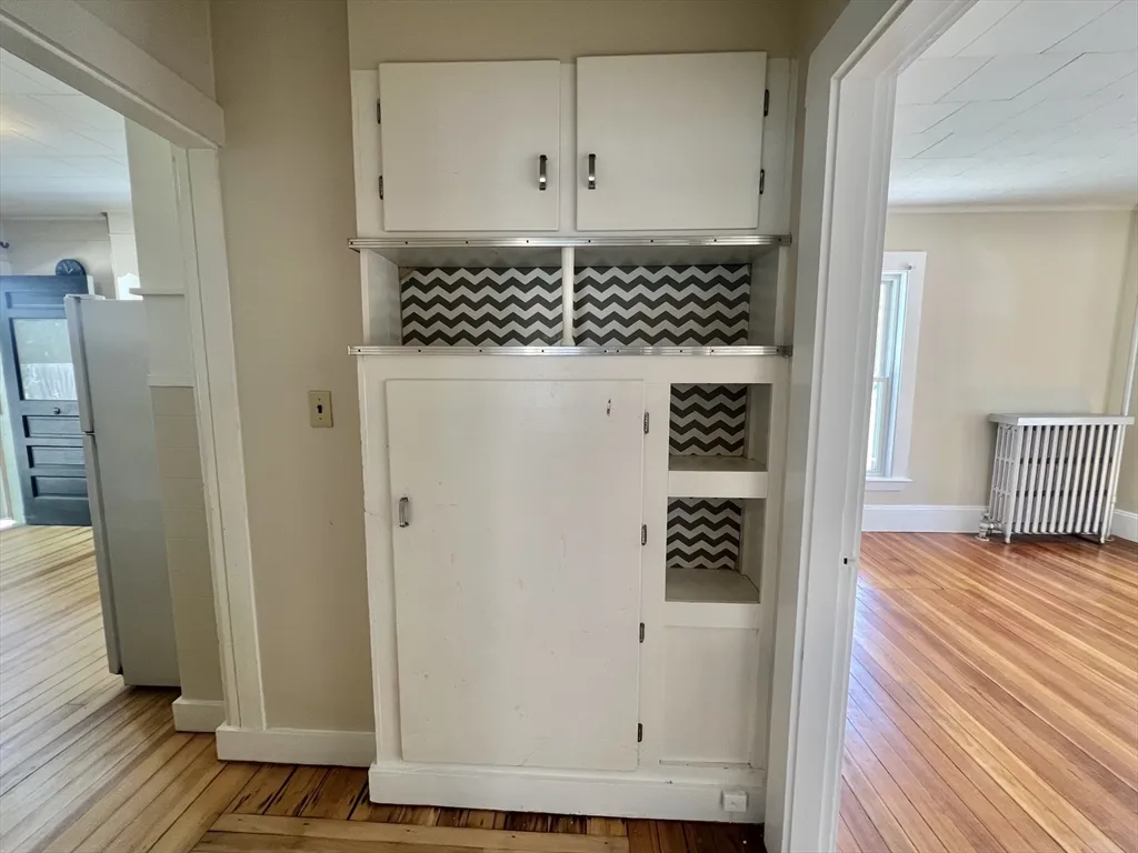 1 bed, 1 bath apartment for rent at 117 Beacon St Unit 1, Ward Two — photo 4 of 7