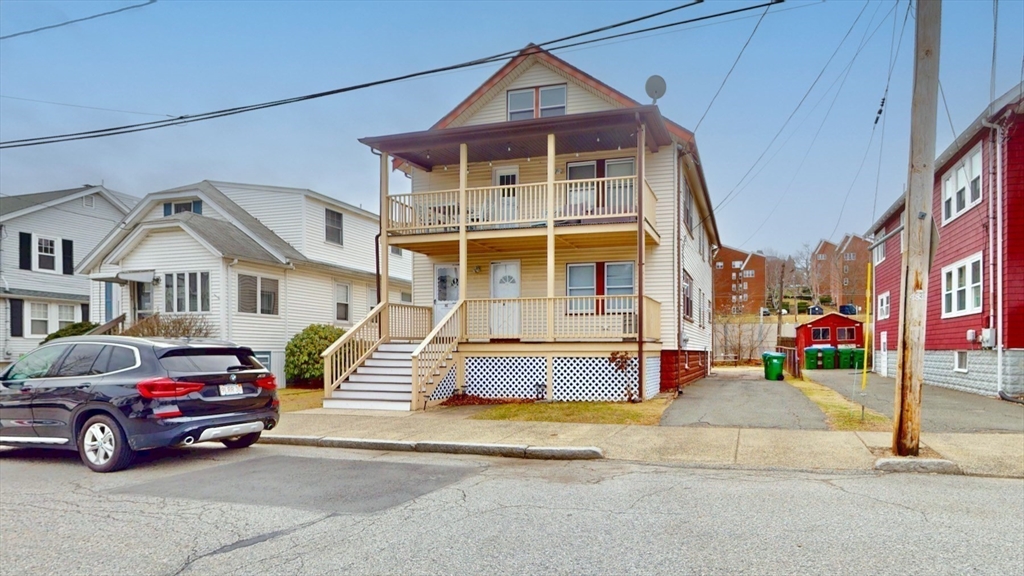 3 bed, 1 bath apartment for rent at 117 Burget Ave Unit 2, Tufts University — photo 3 of 21