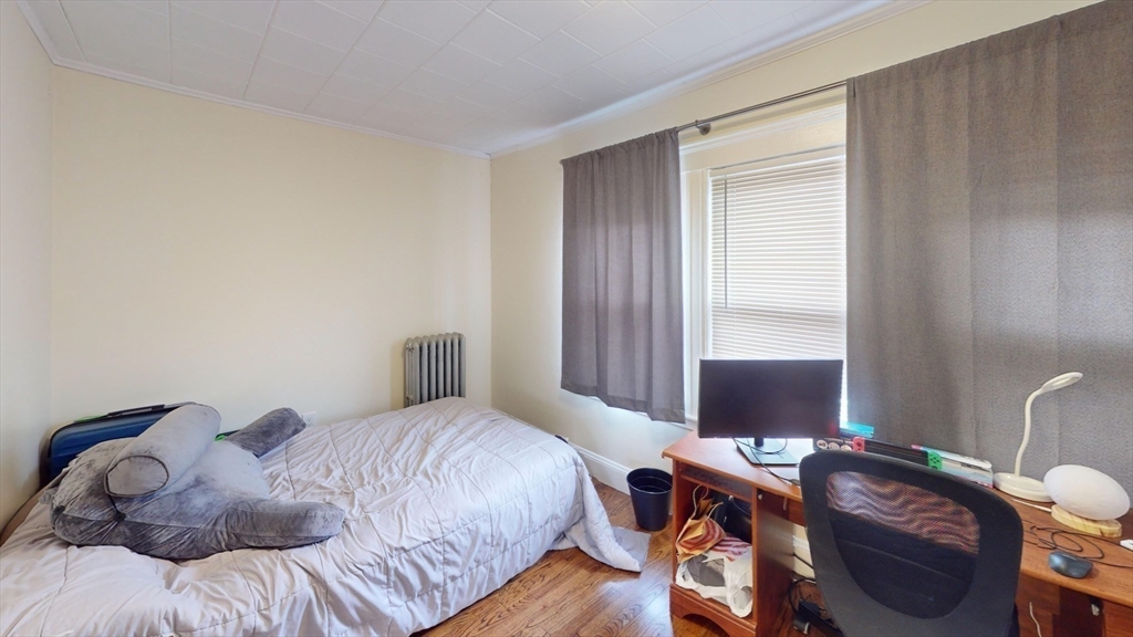 3 bed, 1 bath apartment for rent at 117 Burget Ave Unit 2, Tufts University — photo 18 of 21