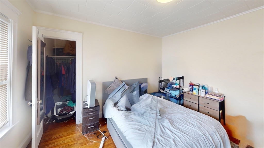 3 bed, 1 bath apartment for rent at 117 Burget Ave Unit 2, Tufts University — photo 16 of 21