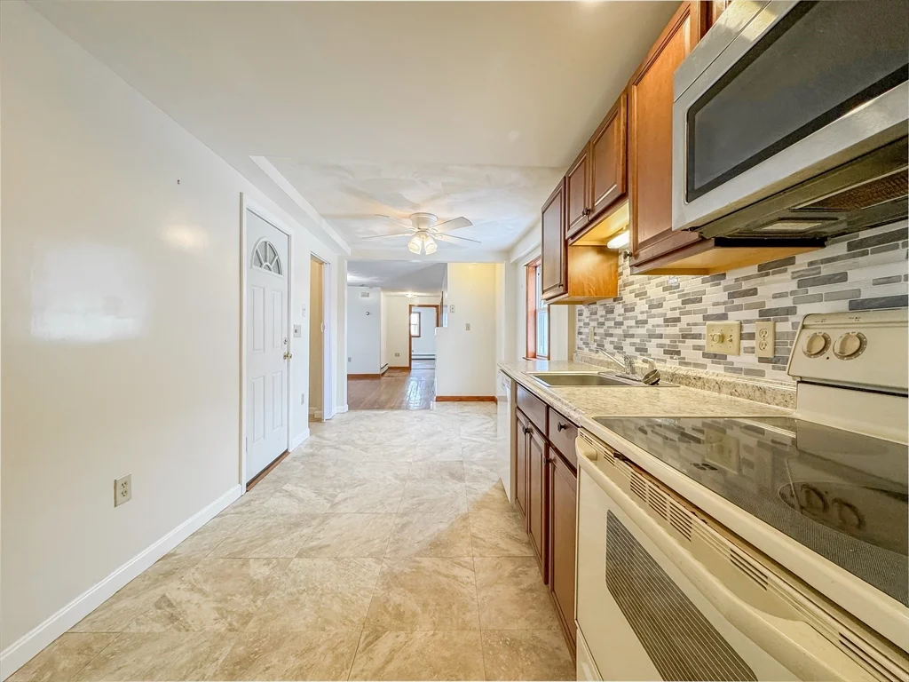 1 bed, 1 bath apartment for rent at 117 Central St Unit 1, Peabody — photo 19 of 22