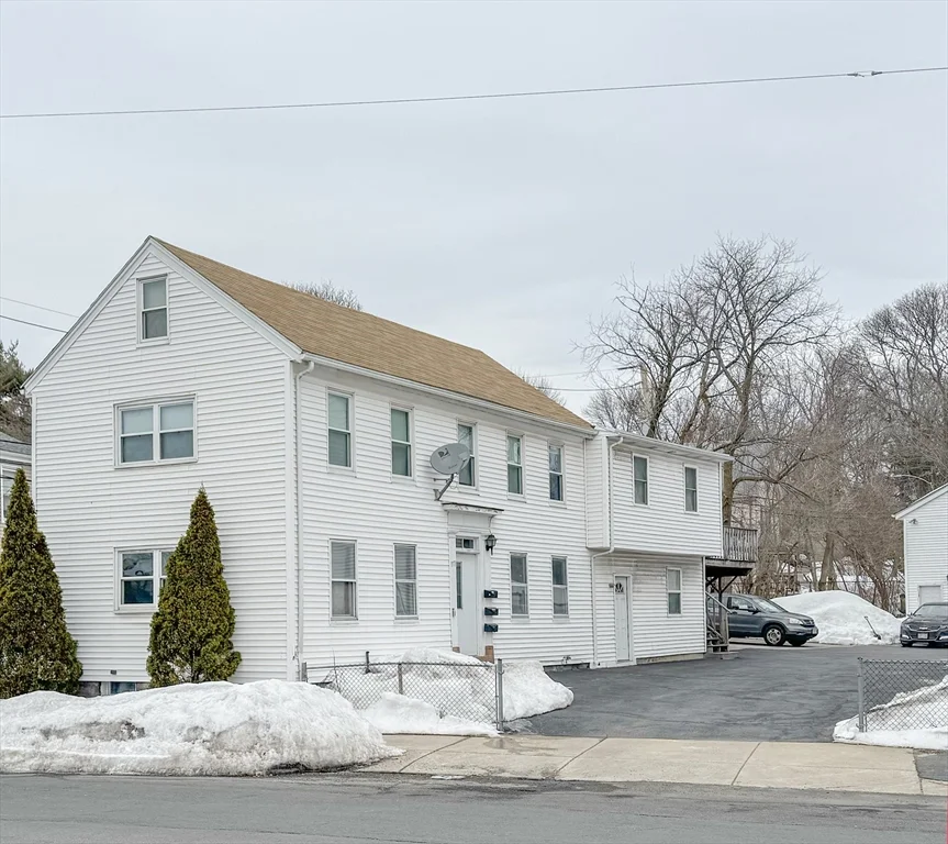 1 bed, 1 bath apartment for rent at 117 Central St Unit 1, Peabody — photo 5 of 22