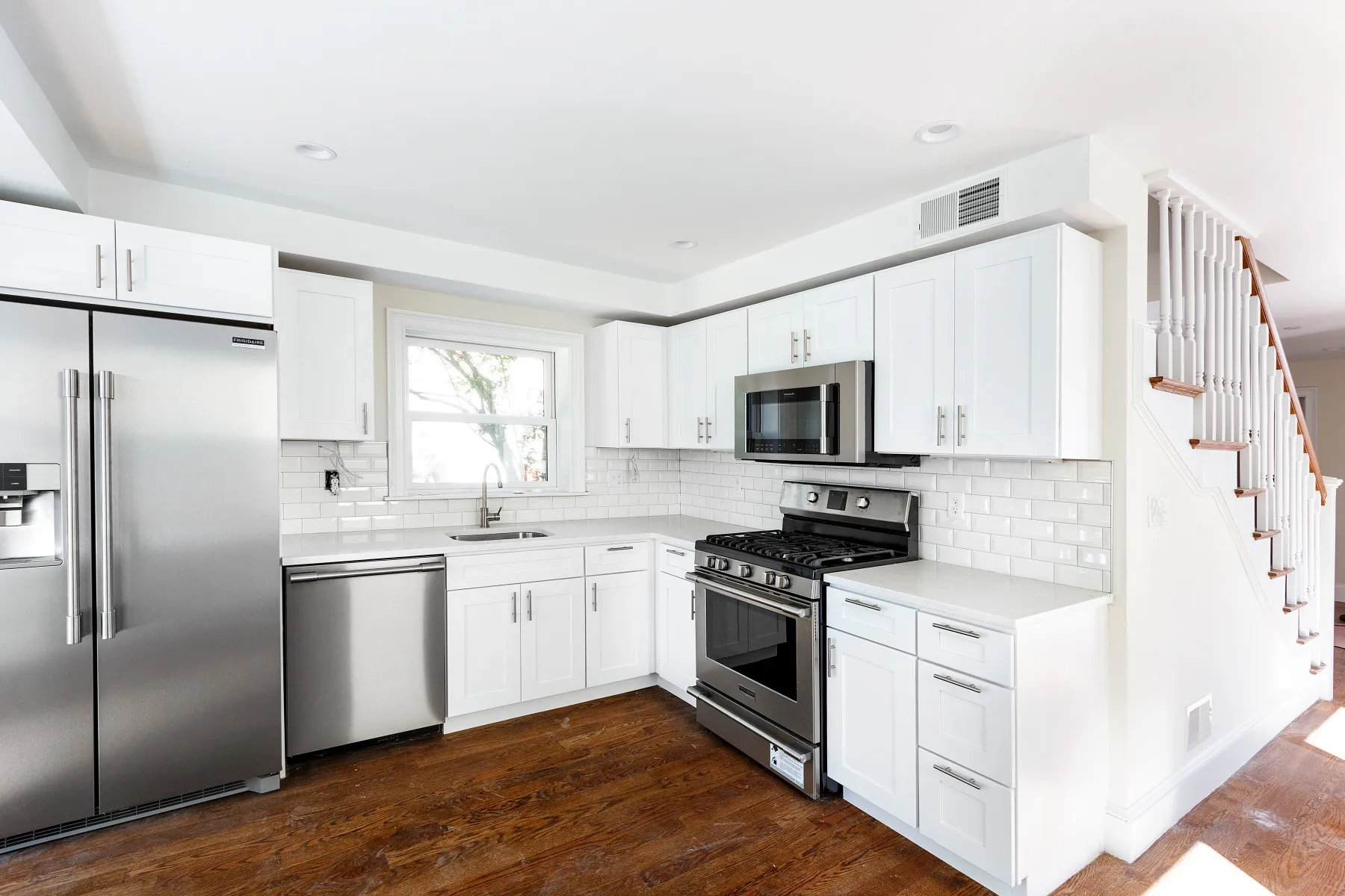 4 bed, 4+ bath apartment for rent at 117 Centre St Unit 2, Roxbury — photo 29 of 37