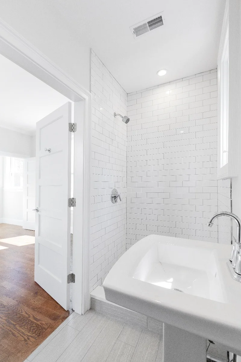 4 bed, 4+ bath apartment for rent at 117 Centre St Unit 2, Roxbury — photo 37 of 37