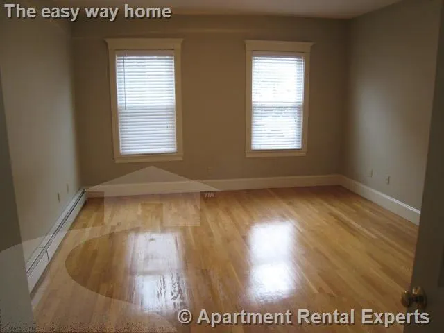 1 bed, 1 bath apartment for rent at 117 Columbia St Unit 1, Central Square — photo 3 of 6