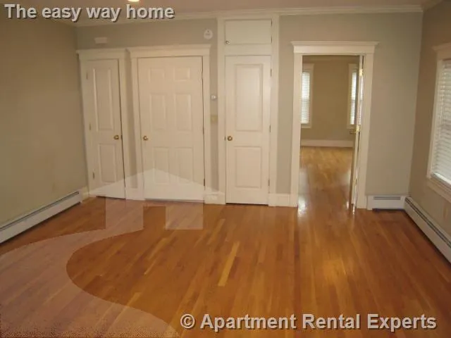 1 bed, 1 bath apartment for rent at 117 Columbia St Unit 1, Central Square — photo 2 of 6