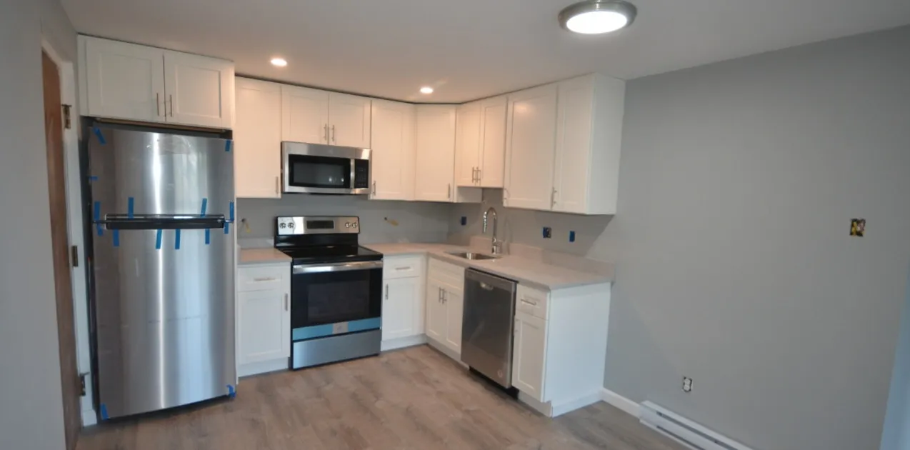 2 bed, 1 bath apartment for rent at 117 Cross St Unit 1, East Somerville