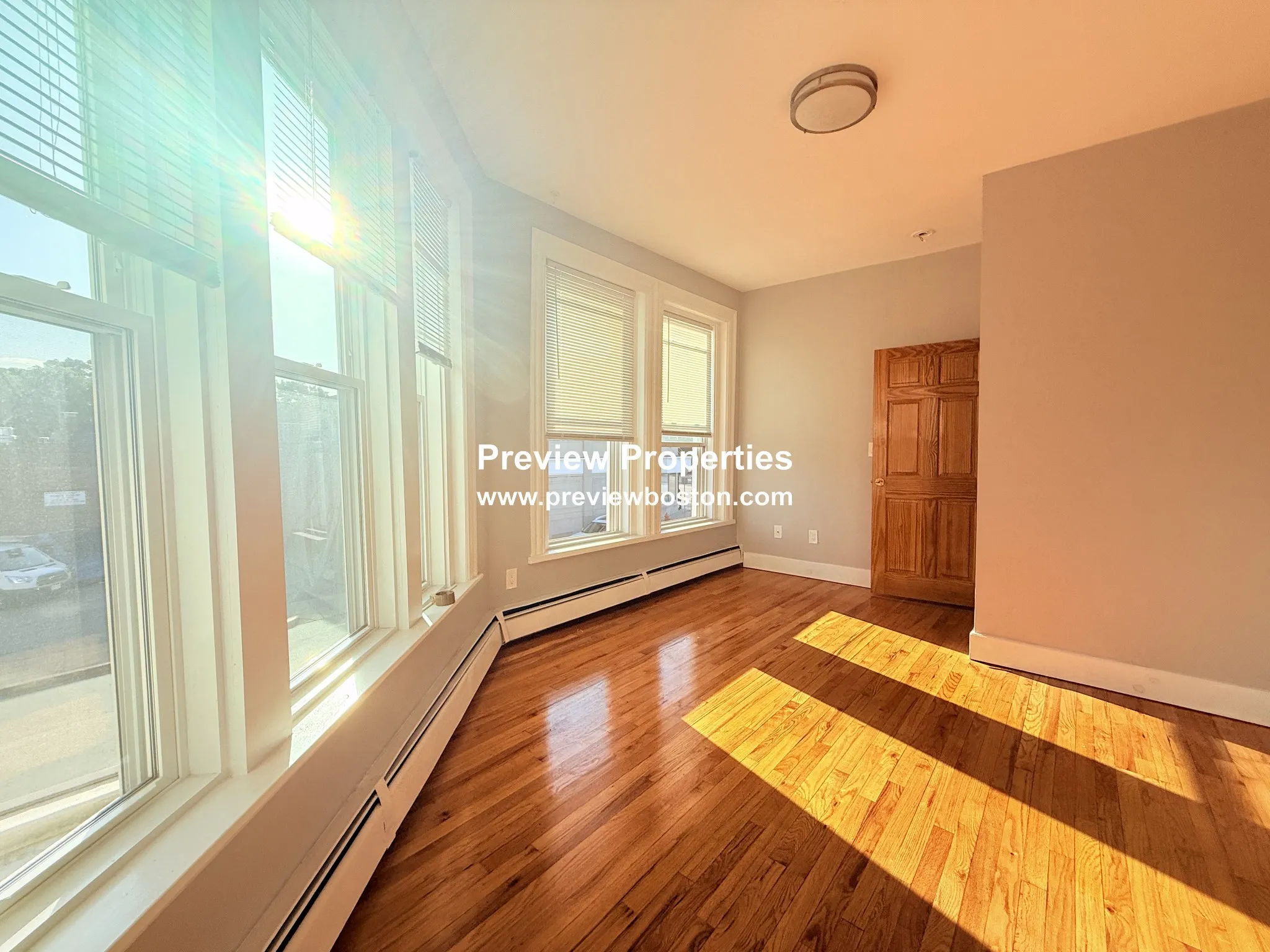 4 bed, 2 bath apartment for rent at 117 Elm St Unit 1, West Newton — photo 8 of 33