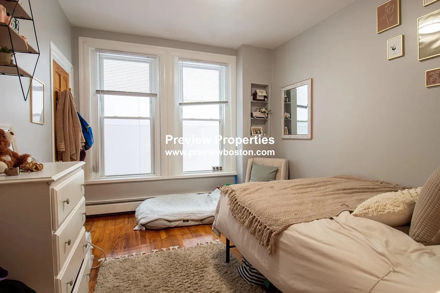 4 bed, 2 bath apartment for rent at 117 Elm St Unit 2, West Newton — photo 8 of 10