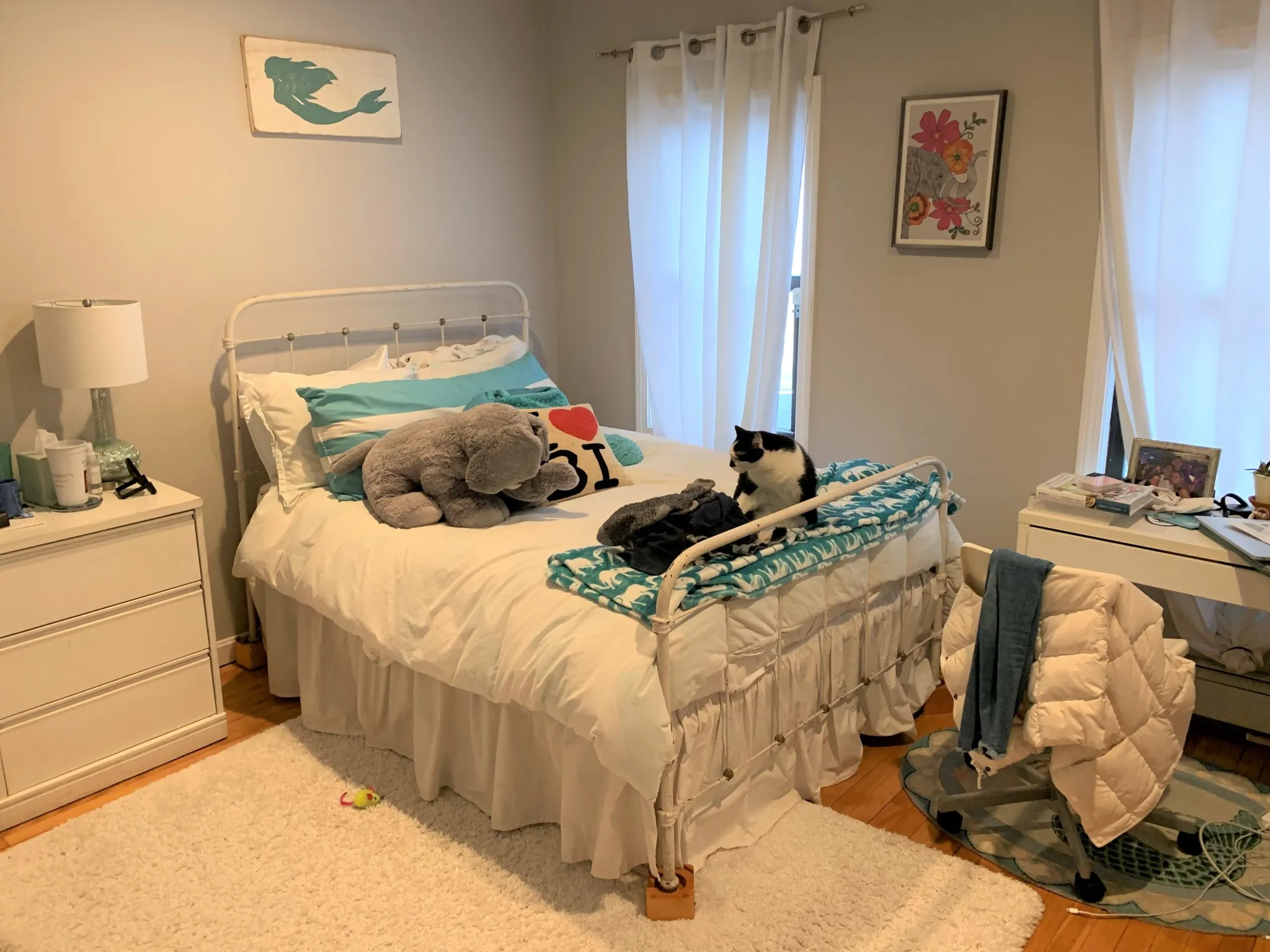4 bed, 2 bath apartment for rent at 117 Glenville Ave Unit 1, Allston — photo 10 of 16