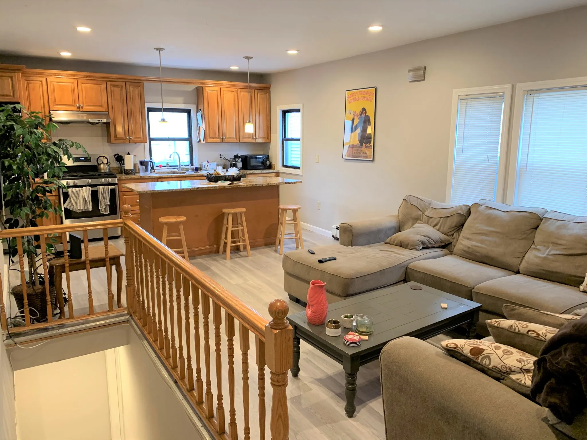 4 bed, 2 bath apartment for rent at 117 Glenville Ave Unit 1, Allston — photo 2 of 16