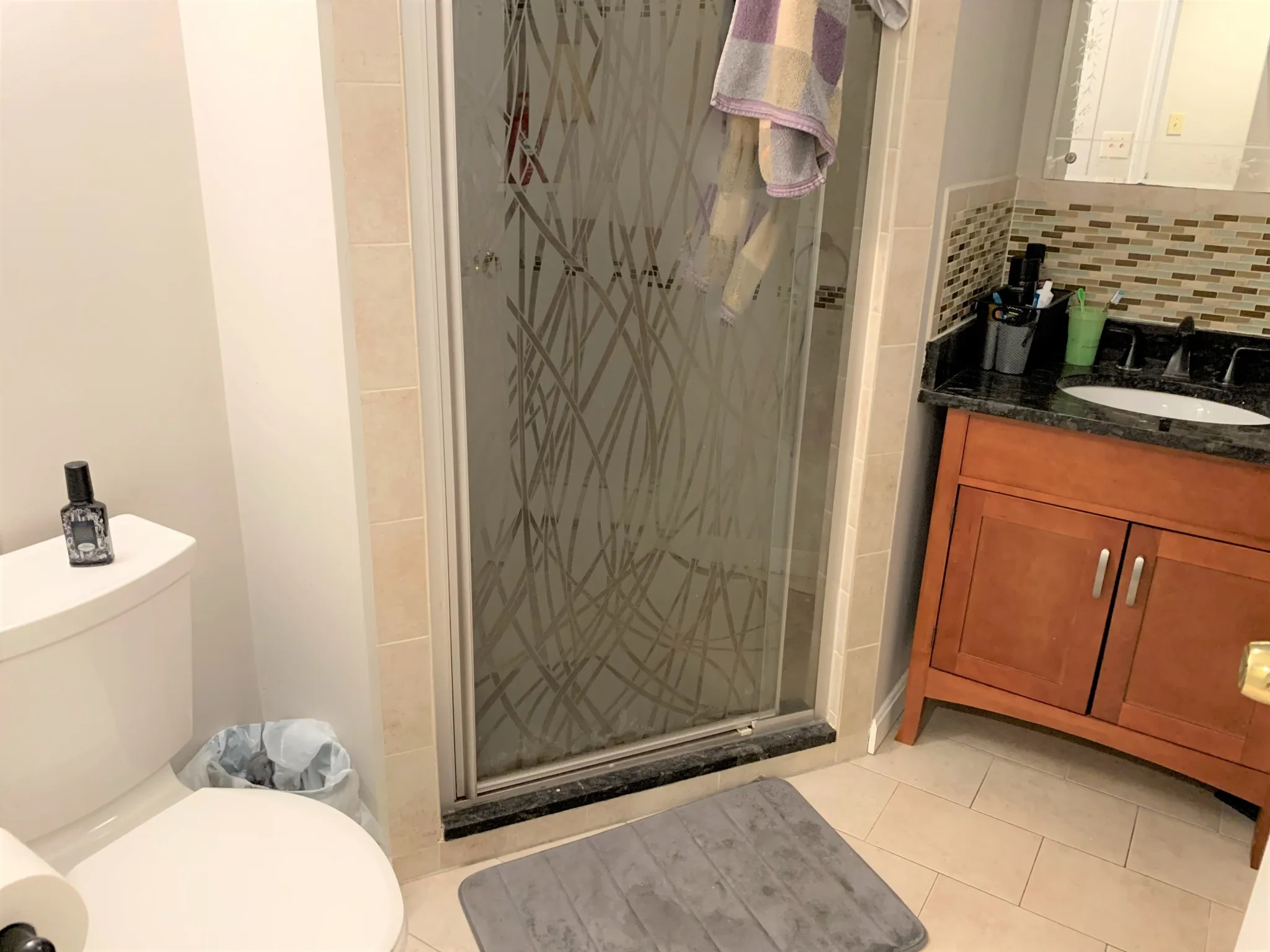 4 bed, 2 bath apartment for rent at 117 Glenville Ave Unit 1, Allston — photo 12 of 16