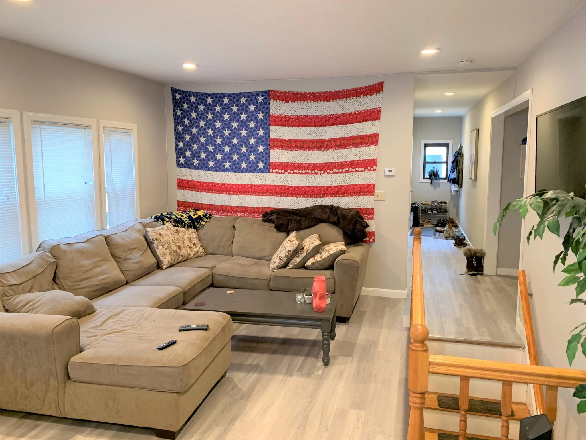 4 bed, 2 bath apartment for rent at 117 Glenville Ave Unit 1, Allston — photo 3 of 16