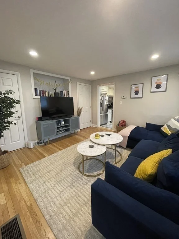 2 bed, 1 bath apartment for rent at 117 Gore St Unit 1, Cambridge — photo 4 of 18