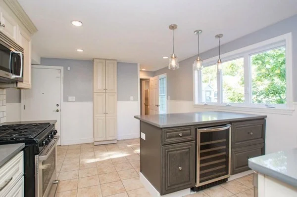 4 bed, 2 bath apartment for rent at 117 Gore St Unit 2, East Cambridge — photo 3 of 10
