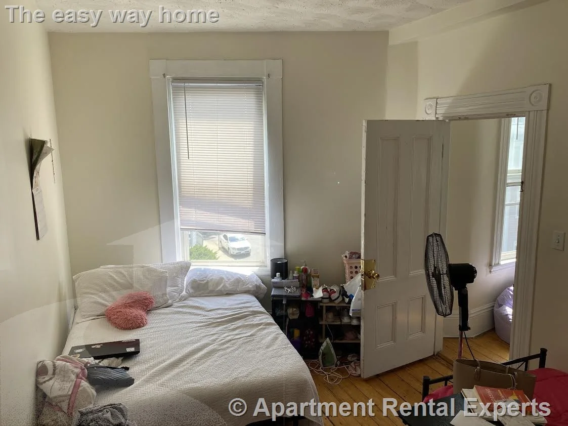 4 bed, 2 bath apartment for rent at 117 Hampshire St Unit 2, Wellington-Harrington — photo 3 of 10