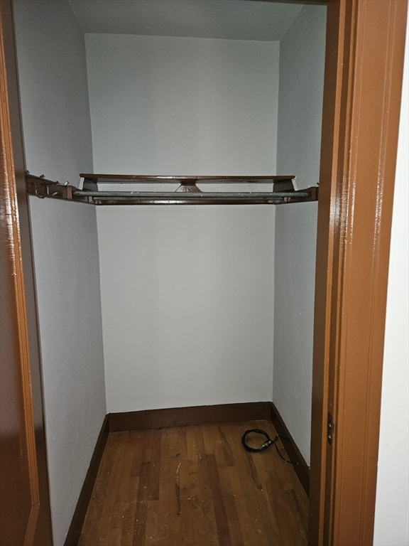 3 bed, 1 bath apartment for rent at 117 Illinois St Unit 2, Worcester — photo 11 of 36
