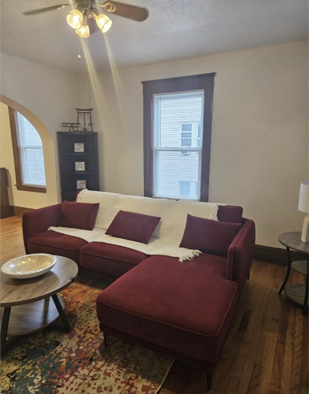 3 bed, 1 bath apartment for rent at 117 Illinois St Unit 2, Worcester — photo 21 of 36