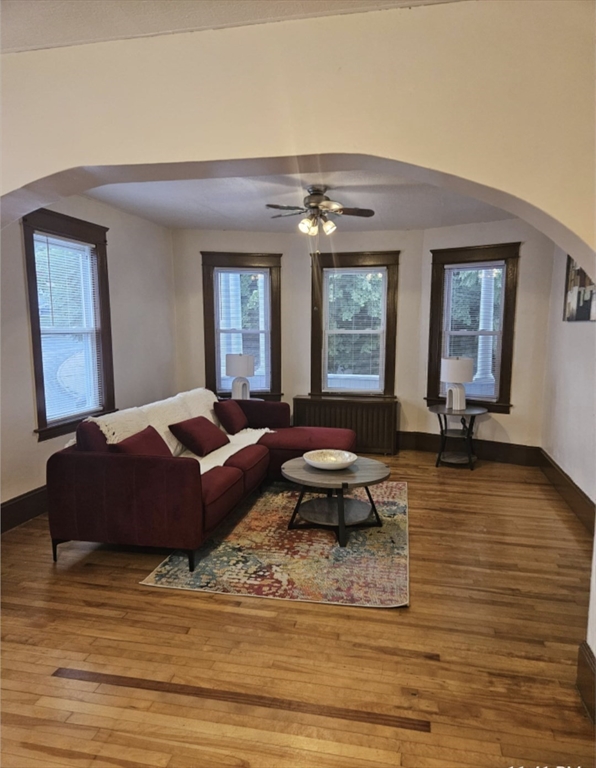 3 bed, 1 bath apartment for rent at 117 Illinois St Unit 2, Worcester — photo 25 of 36