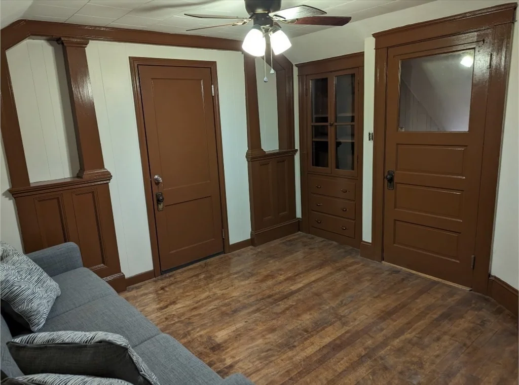1 bed, 1 bath apartment for rent at 117 Illinois St Unit 3, Worcester — photo 4 of 34