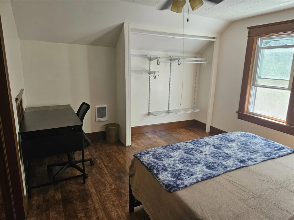 1 bed, 1 bath apartment for rent at 117 Illinois St Unit 3, Worcester — photo 14 of 34