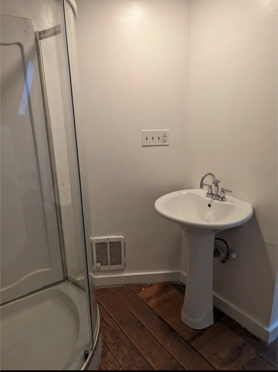 1 bed, 1 bath apartment for rent at 117 Illinois St Unit 3, Worcester — photo 22 of 34